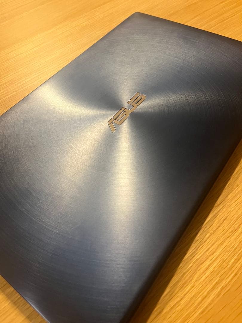 Windowsノート本体 ASUS ZenBook15 UX534F