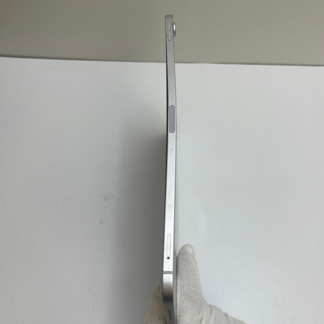 #718 ジャンク iPad Air 第4世代 64GB A2072