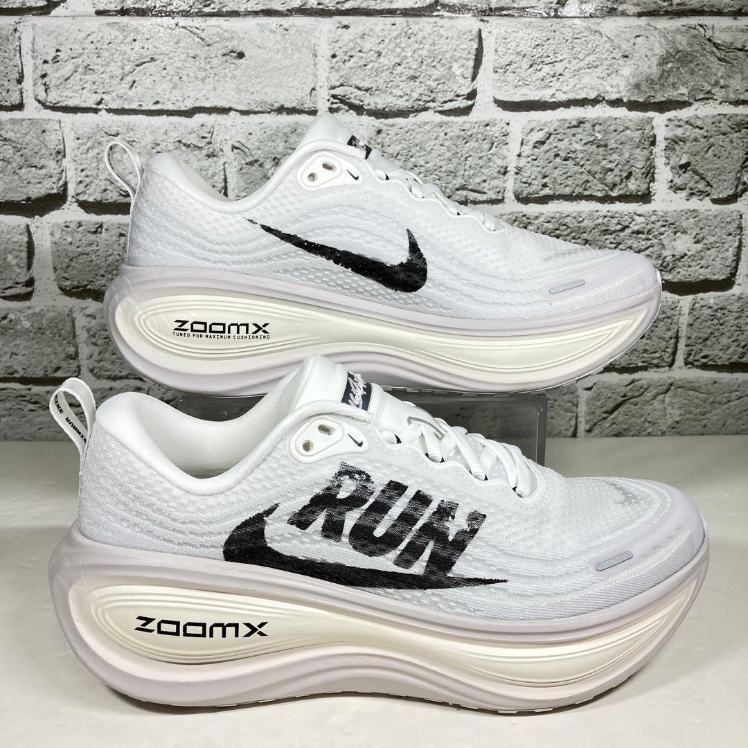 NIKE ボメロプラス ラン 24.5cm IH2268-100 ホワイト