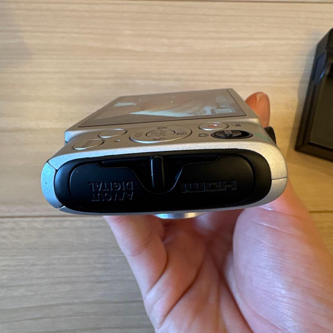 【動作確認済】美品 キャノン IXY 610F デジタルカメラ シルバー