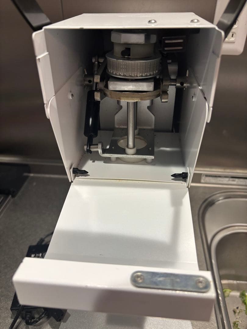 果汁搾り機　カジュッタ　CAJYUTTA