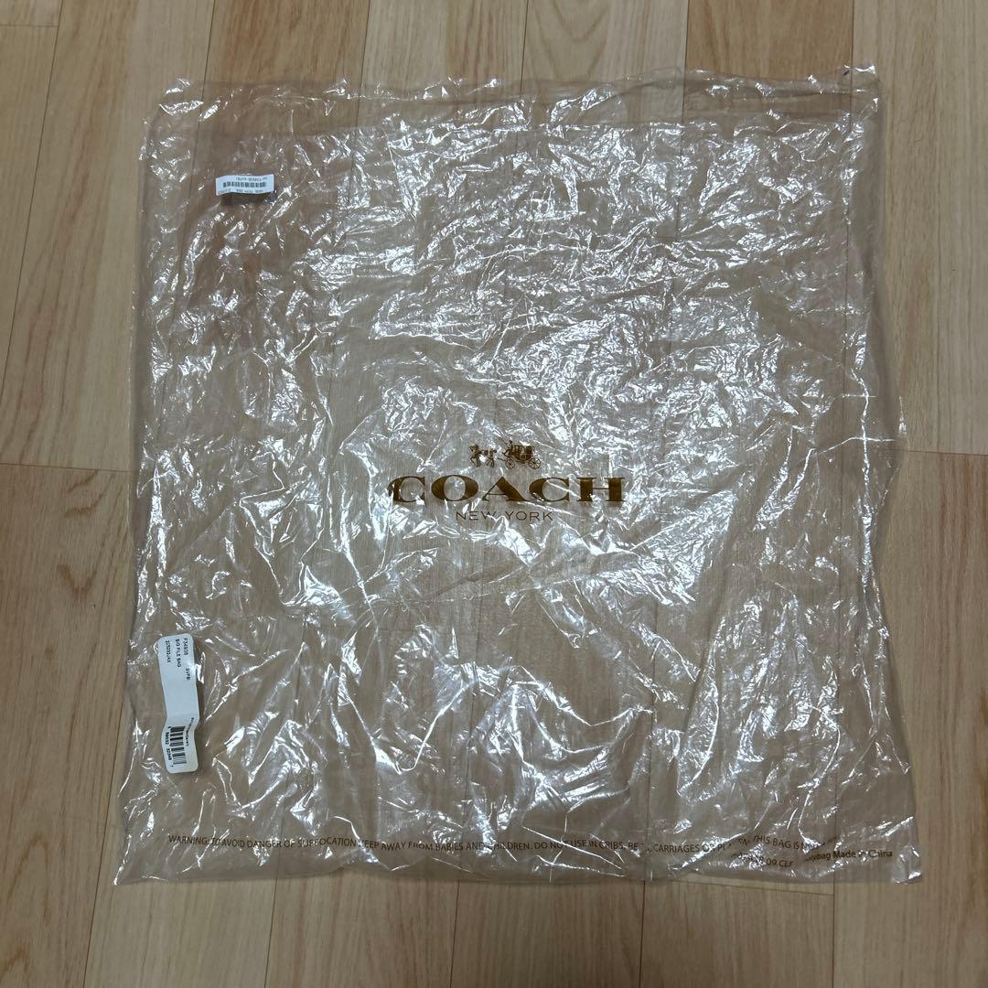 【新品未使用】コーチ　ショルダーバッグ　茶　シグネチャー