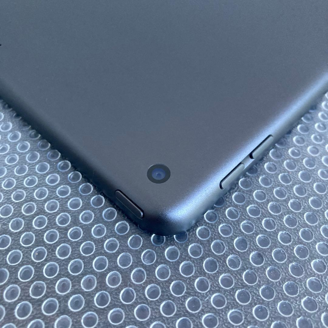 3362【早い者勝ち】iPad7 第7世代 32GB WIFIモデル☆