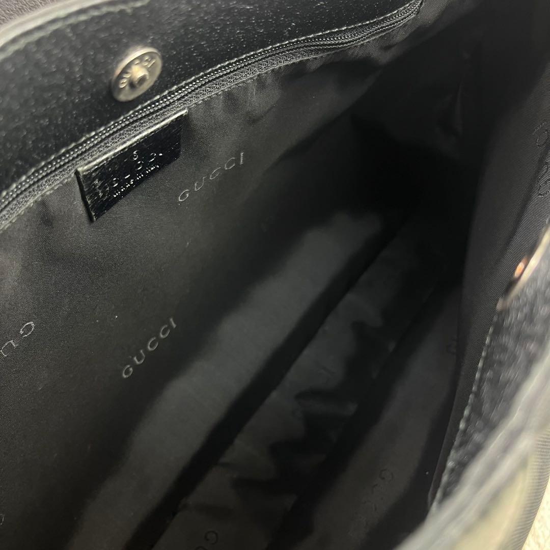 美品 グッチ ワンショルダー トートバッグ ブラック ロゴプレート 肩掛け