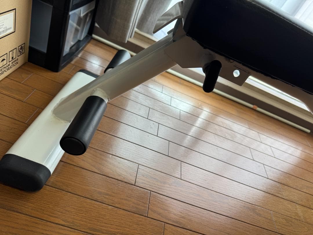 iROTEC トレーニングベンチ