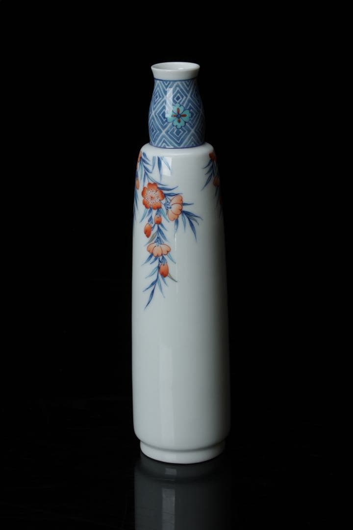 鍋島焼 色鍋島 小笠原藤右エ門窯 一輪挿し しだれ桜 花瓶 壺 花入 古美術品