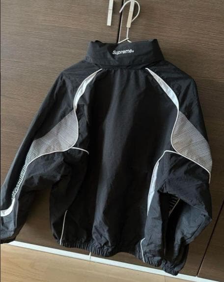 未使用 supreme umbro ナイロンジャケット サイズ : M