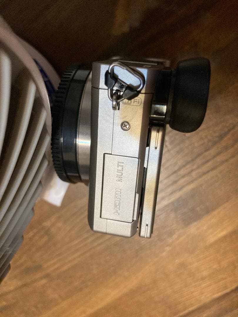 SONY α6000 + SEL30M35 単焦点レンズ + 付属品セット