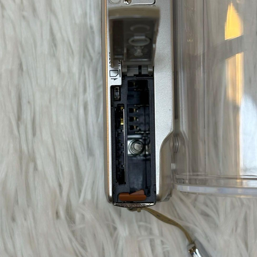 Canon カメラ　IXY 60 PC1158 シルバー　コンデジ　動作品