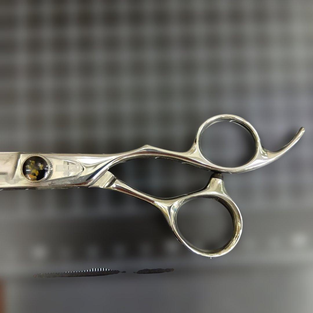 【中古】理容 床屋用 ハサミ　7.0インチ