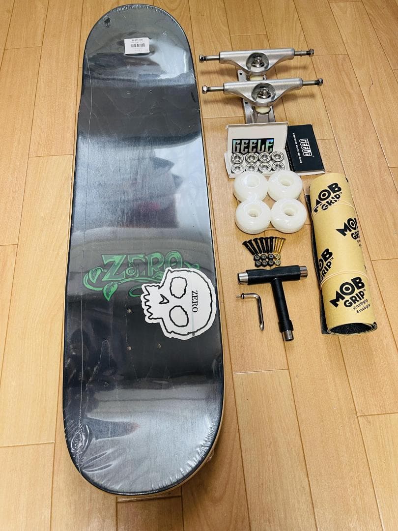 INDYチタン合金トラック同等品使用　ZERO　ゼロ　8.25コンプリート