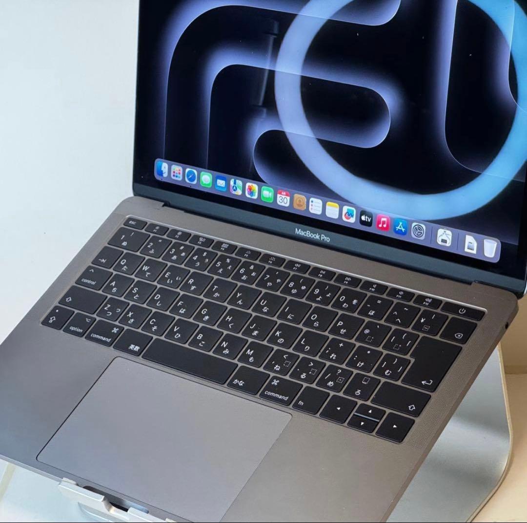MacBook Pro 13㌅ i5/8G/256G グレー Windows11