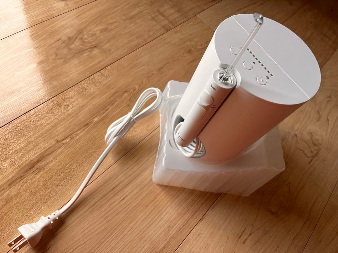 【匿名配送】保証書付パナソニック ジェットウォッシャードルツEW-DJ75-W