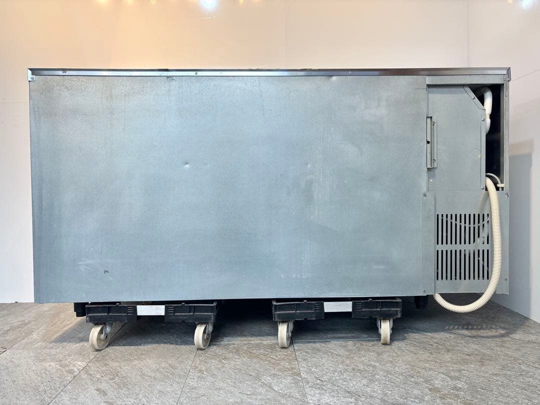 パナソニック業務用テーブル形冷蔵庫SUR-K1561SA