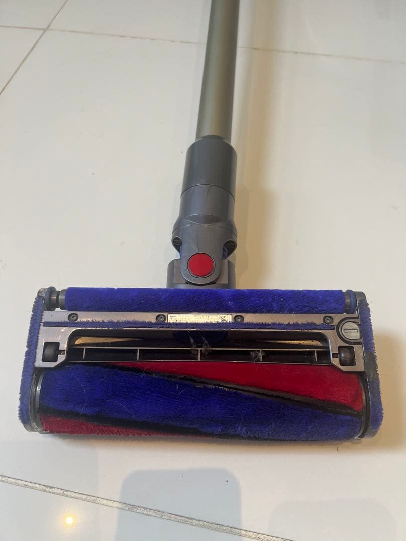 Dyson sv10 スティッククリーナー 本体