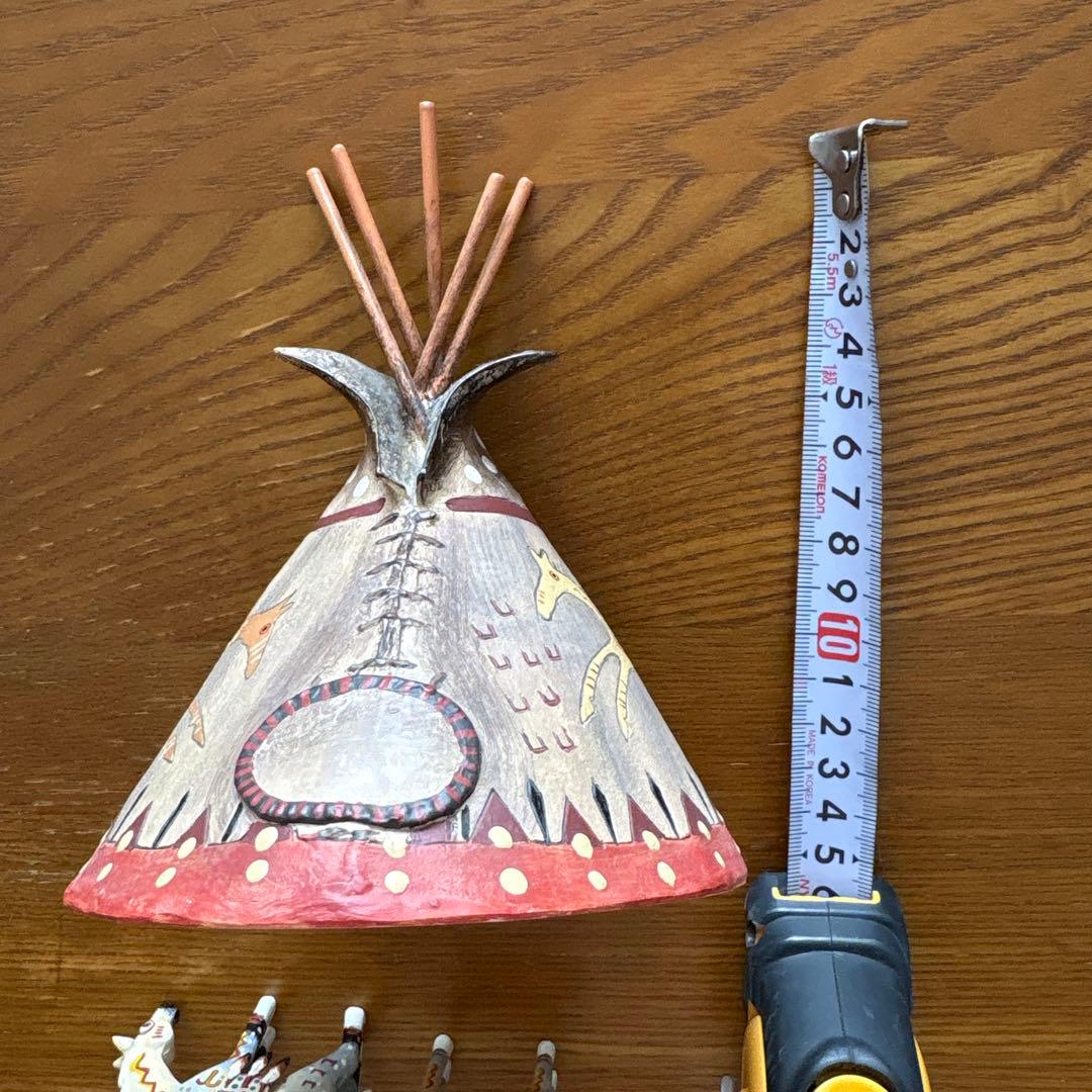 Robert Shieldsネイティブアメリカン置物