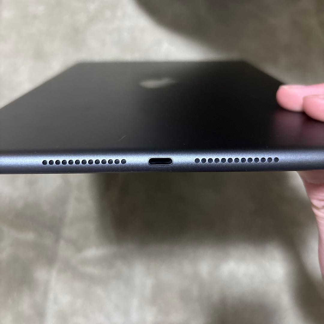 iPad 第9世代 64GB Wi-Fiモデル CH 即購入OK　美品　即配送