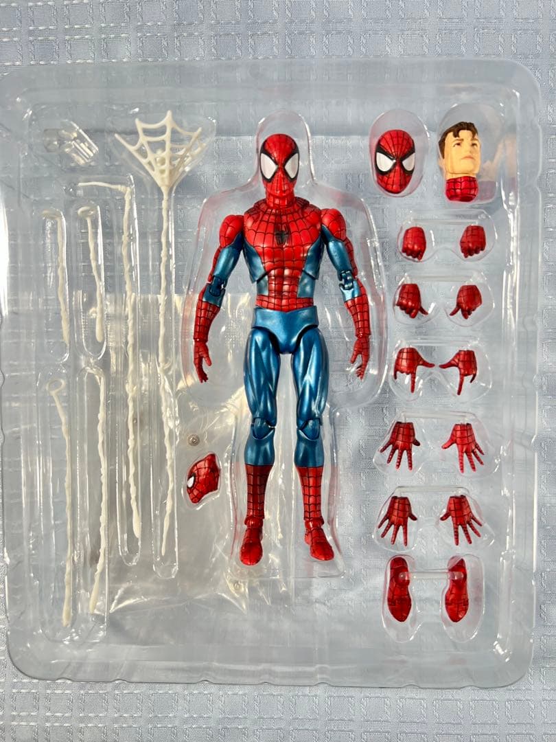 MAFEX スパイダーマン(COMIC Ver.) フィギュア No.075