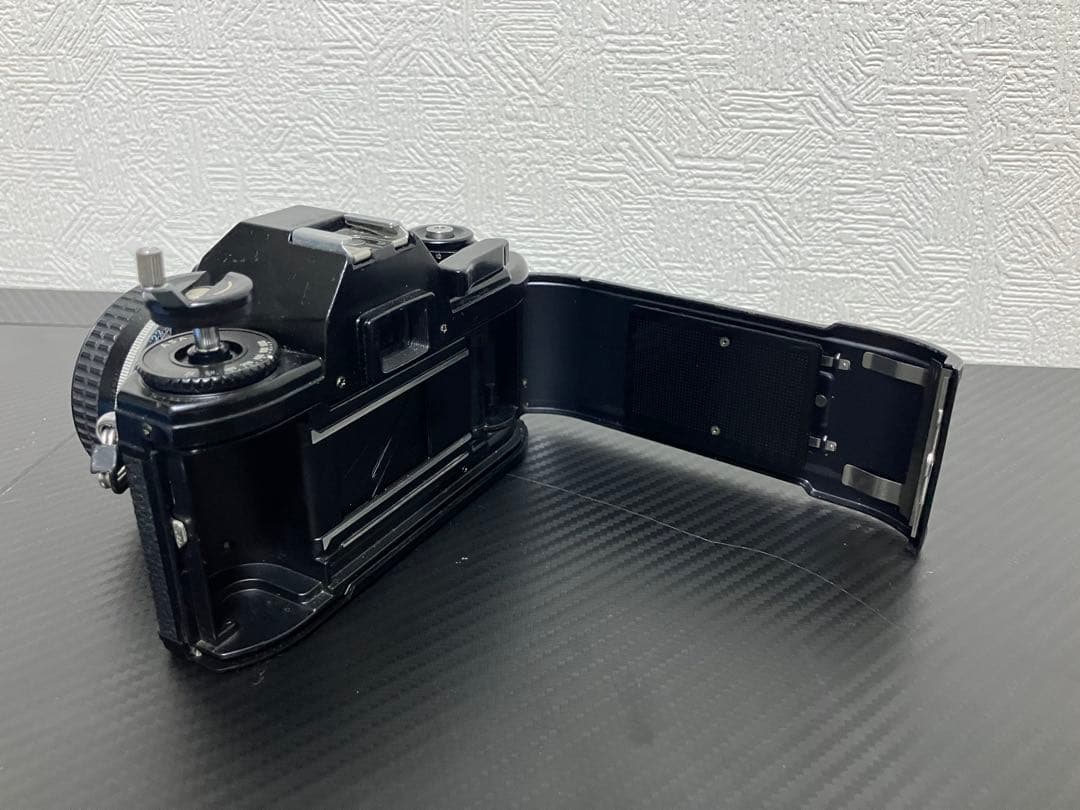 NIKKOR 50mm f/1.8 レンズ Nikon EM 本体セット