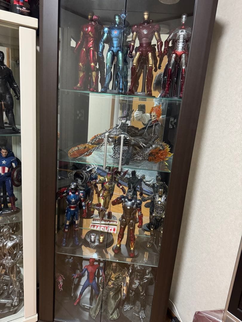 ホットトイズ　エレクトロ　アメイジングスパイダーマン