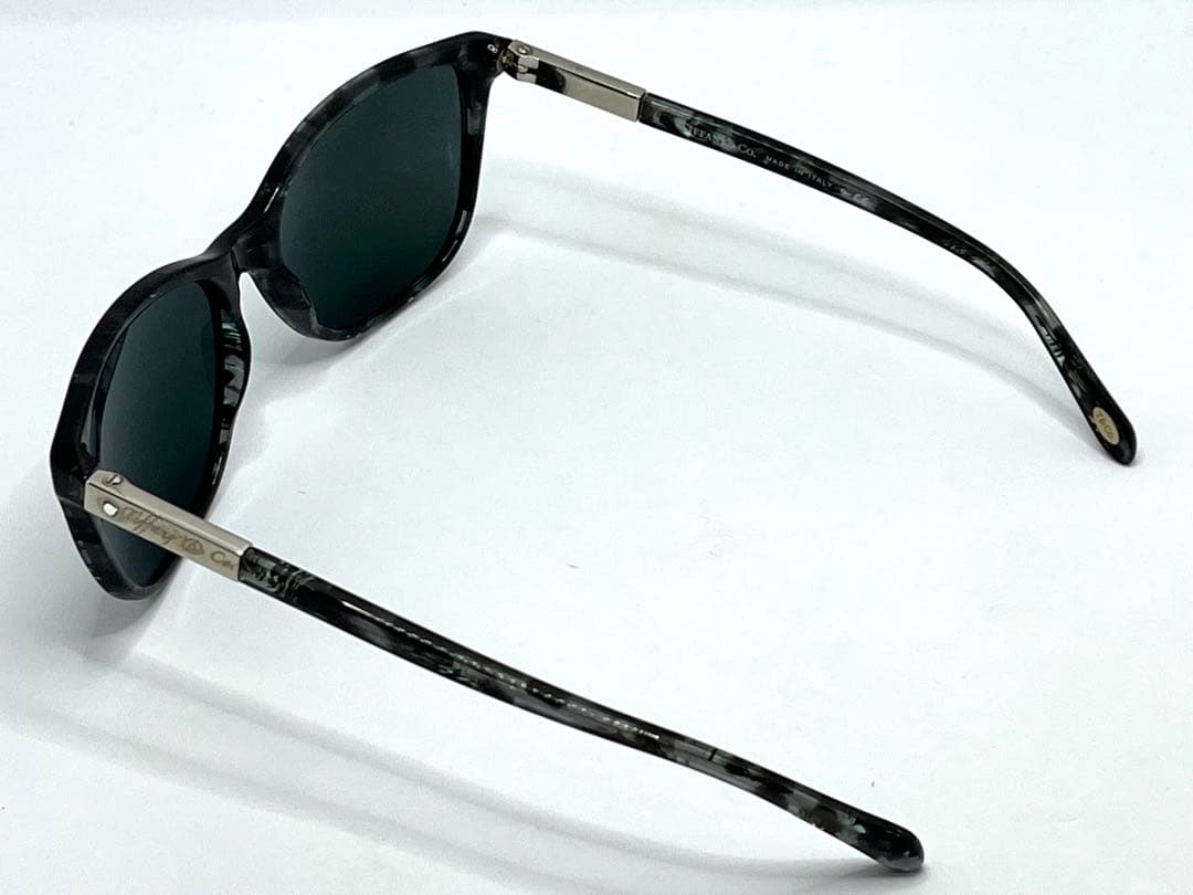 h711 ティファニー　ダイヤモンド付き　サングラスTF4051-B ダイヤ