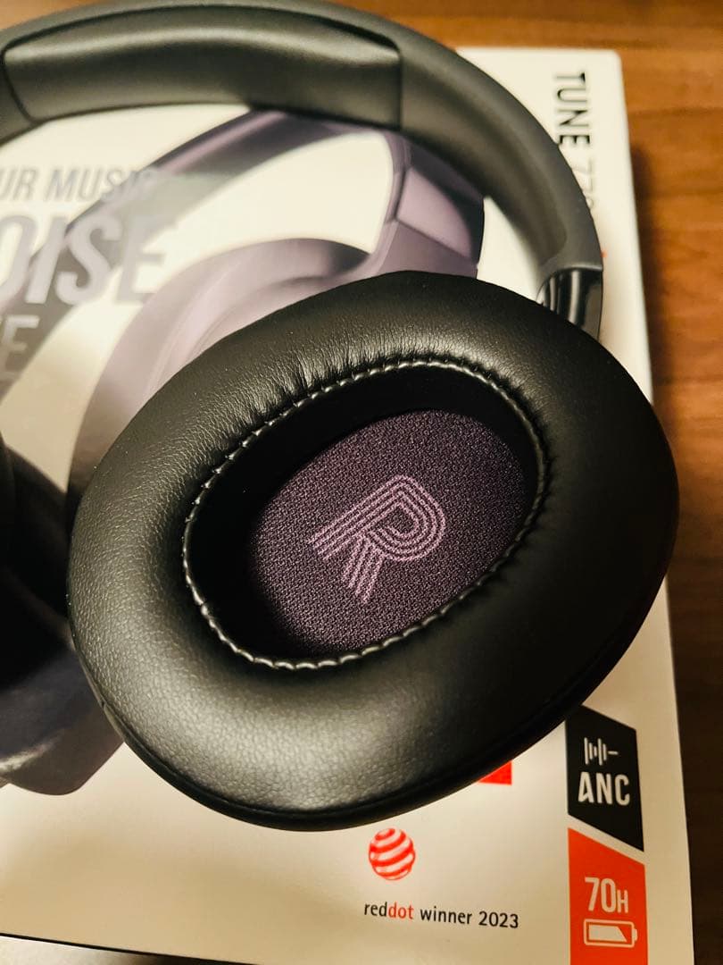 JBL Tune 770NC ワイヤレスヘッドホン　ブラック