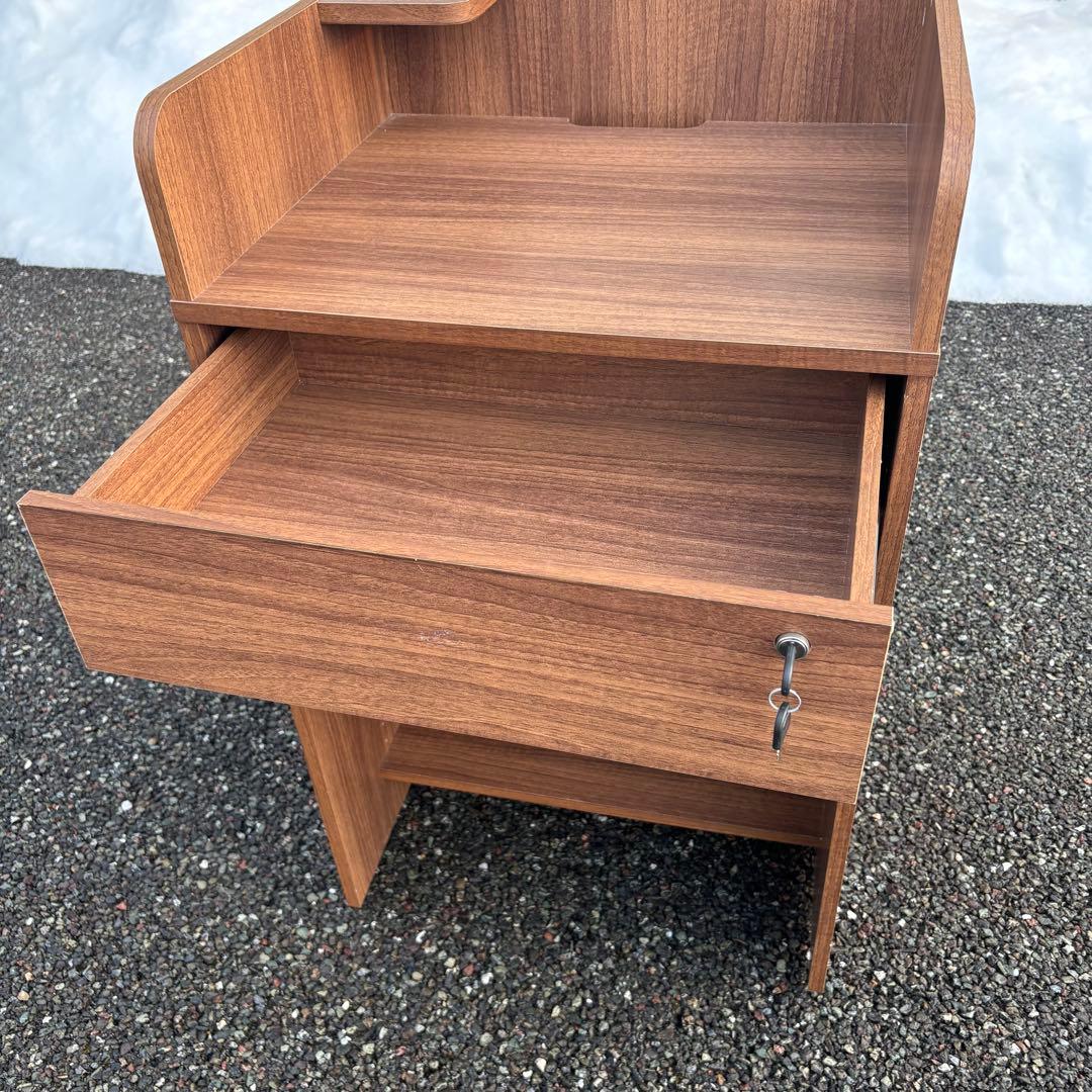 受付レジカウンター　木製　サロン　レジ　什器　イベント