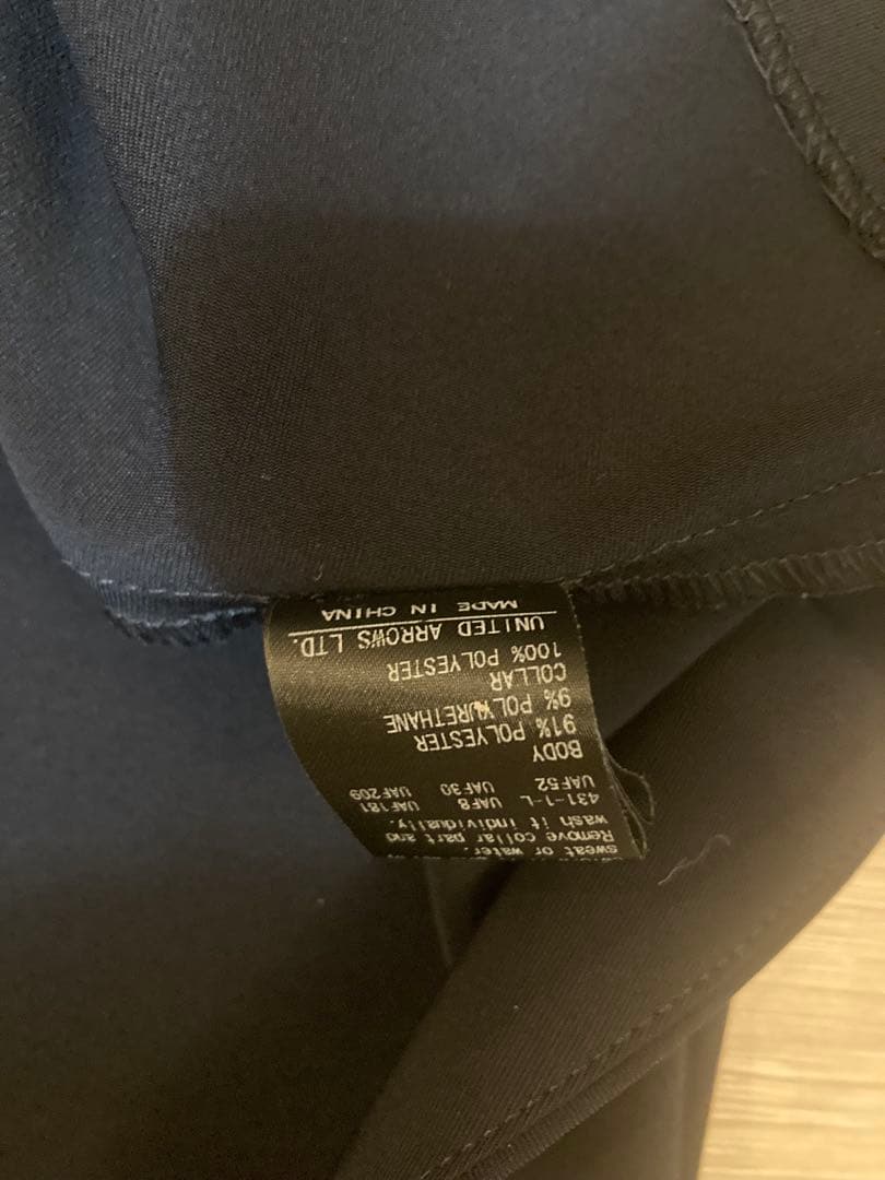 最終価格 united arrowsレース襟付き黒長袖トップス