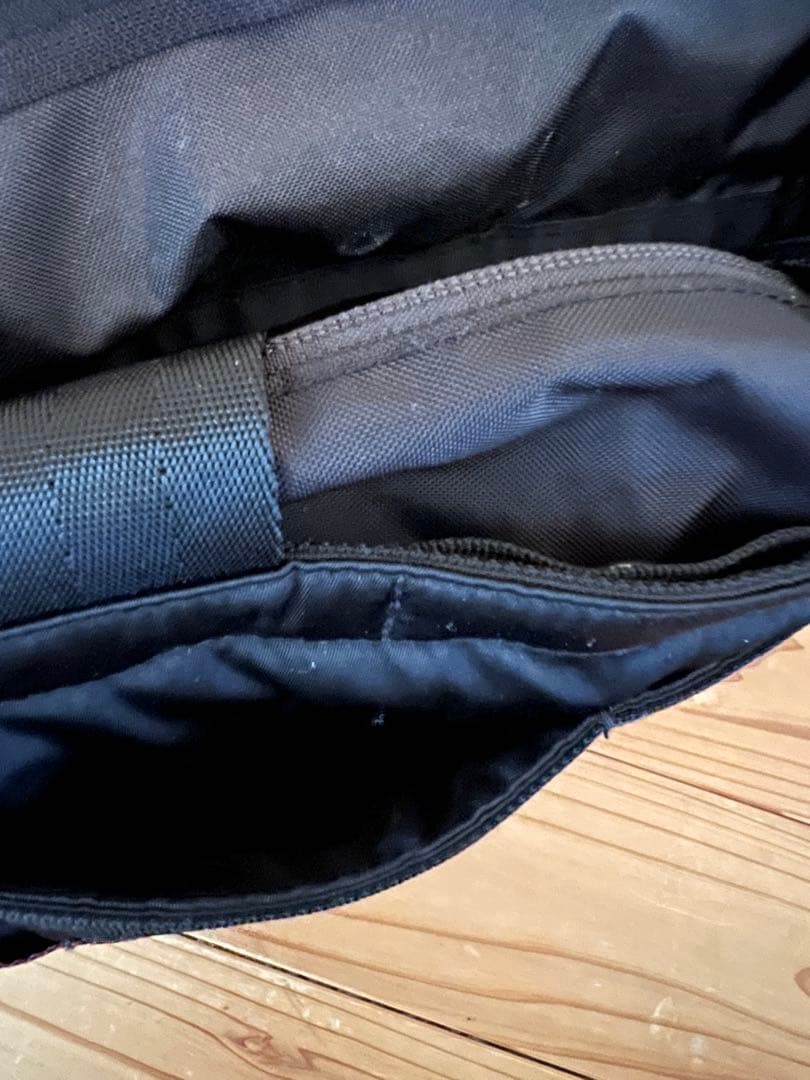 BRIEFING ショルダーバッグ 黒