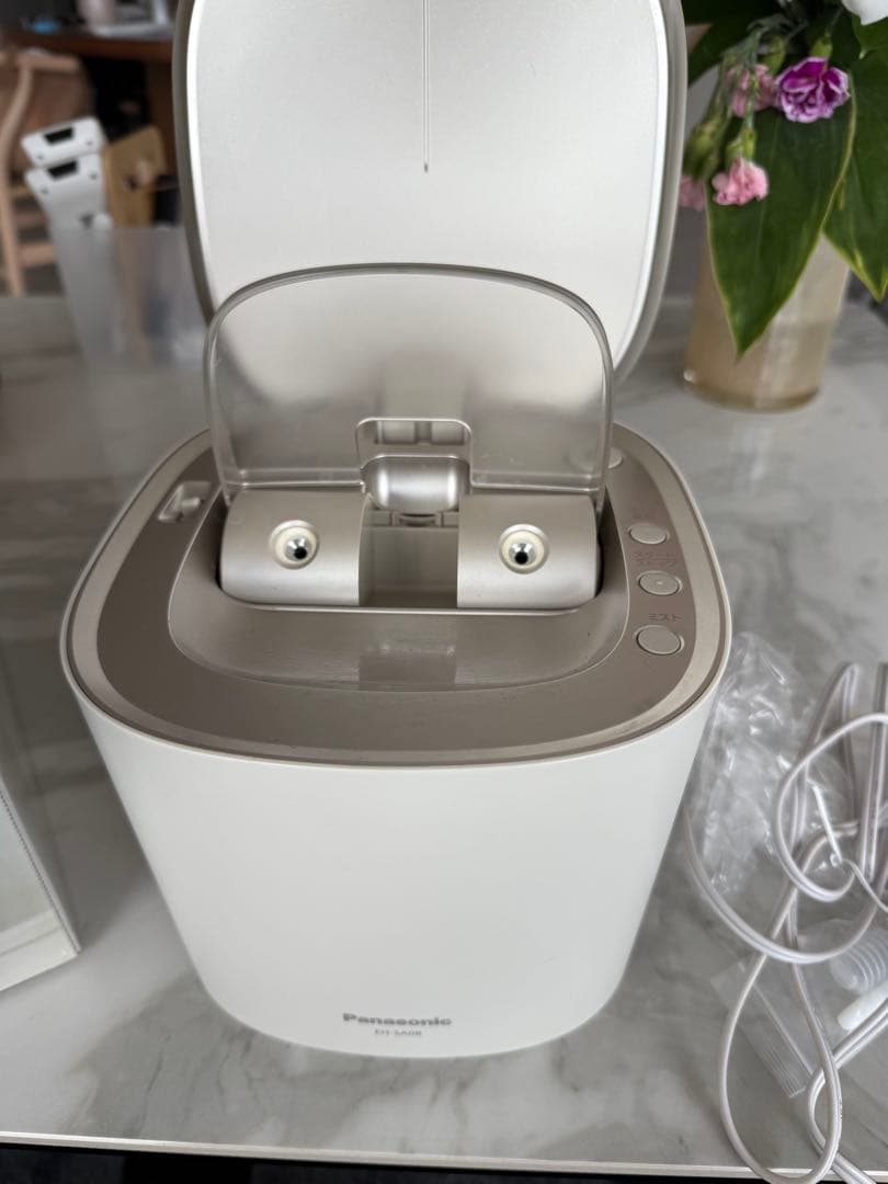 に*る様 パナソニック ナノケア