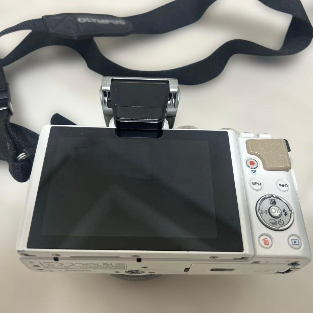 デジタルカメラ OLYMPUS PEN Lite E-LP7
