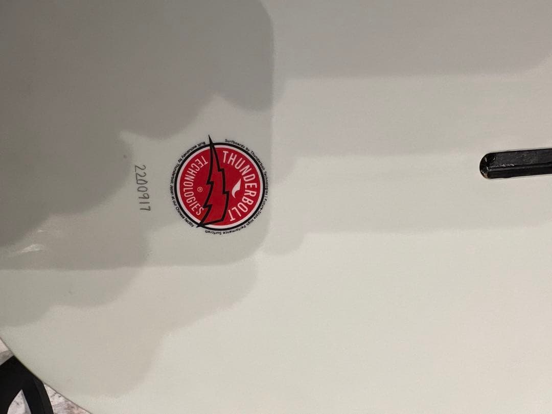 Thunderbolt CJネルソン　アウトライアー7,6”ミッドレングス