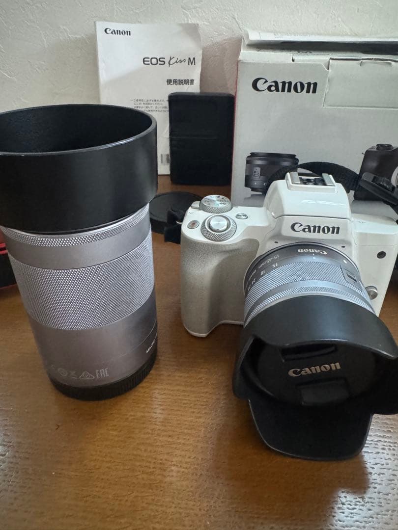 Canon EOS Kiss M ダブルレンズキット➕ EF-M55-200mm