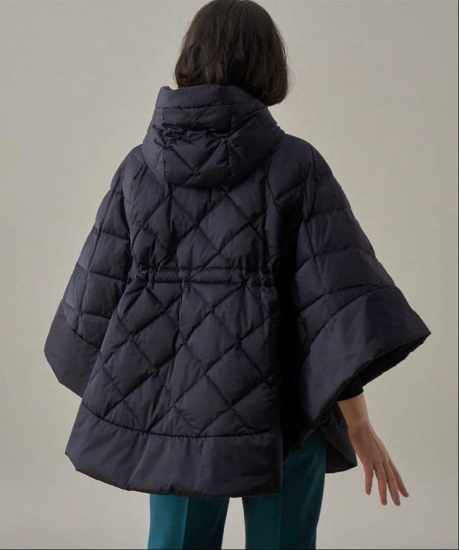 極美品　ANAYI キルティングダウンポンチョ　ネイビー38サイズ