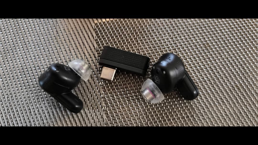 美品AKG N5hybrid ワイヤレスイヤホン ブラック