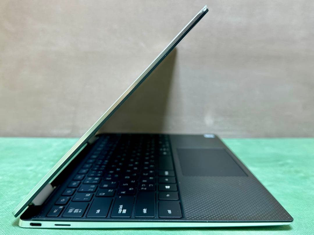 Windowsノート本体 DELL XPS 7390 2 in 1 i5 8GB 256GB |T321