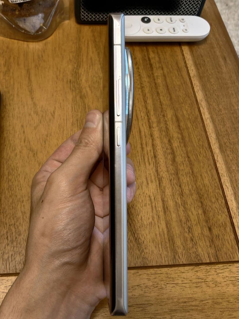 【最終値下げ】vivo X100 Ultra 本体 + ケース