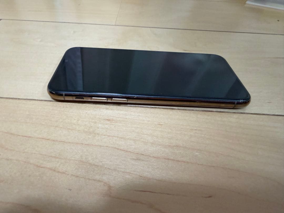 iPhone11pro 64GB ゴールド SIMフリー バッテリー 95%