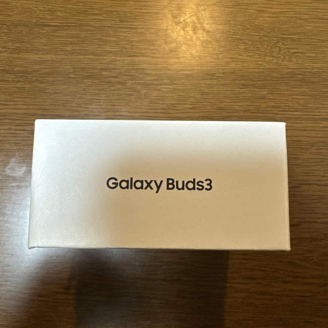 新品未開封　SAMSUNG Galaxy Buds3