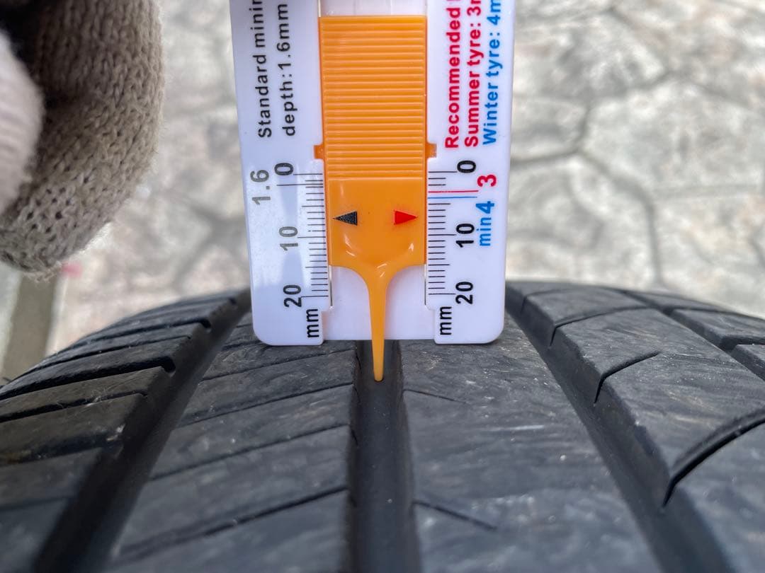 ①レイズ ベルサス ストラテジーア ヴォウジェ ノア ヴォクシー エスクァイア