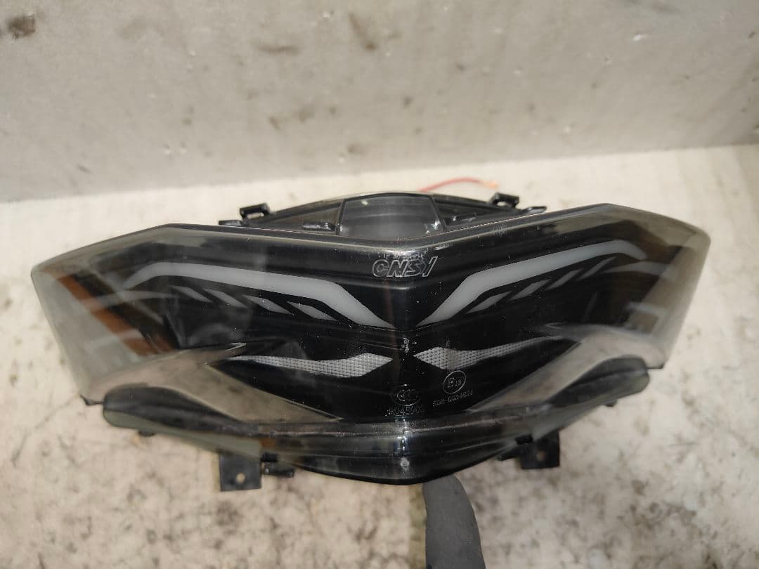 4型前期後期 シグナスX 用 社外テールランプ 要配線加工