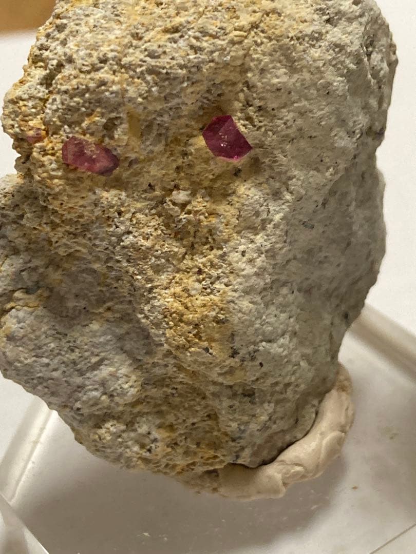 レッドベリル母岩付き