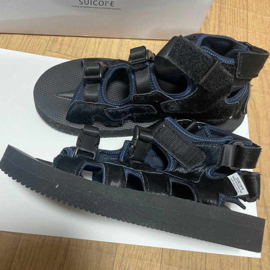 SUICOI’E ファーサンダル