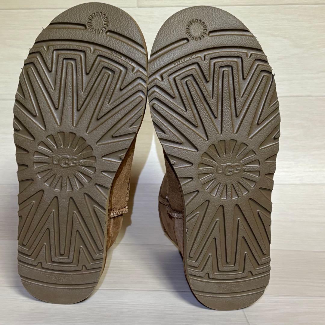 【ほぼ未使用】UGG ムートンブーツ 23cm チェスナット ボア 美品 定番