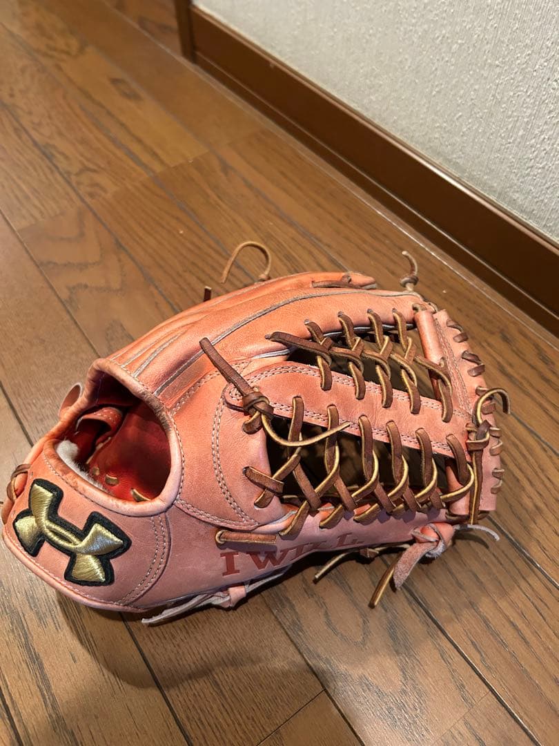 硬式グローブ　アンダーアーマー外野手用　柳田モデル
