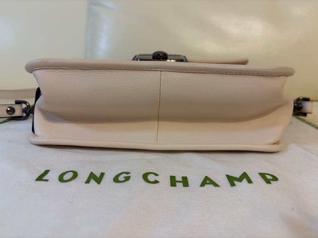 LONGCHAMP ベージュ ショルダーバッグ