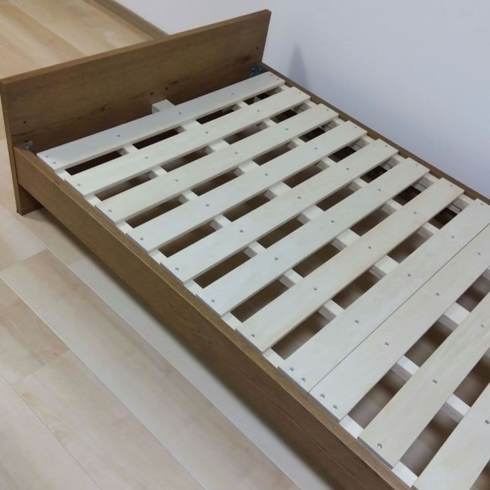 ウニコ　ADDAYベッドフレーム・シングル　ロータイプ