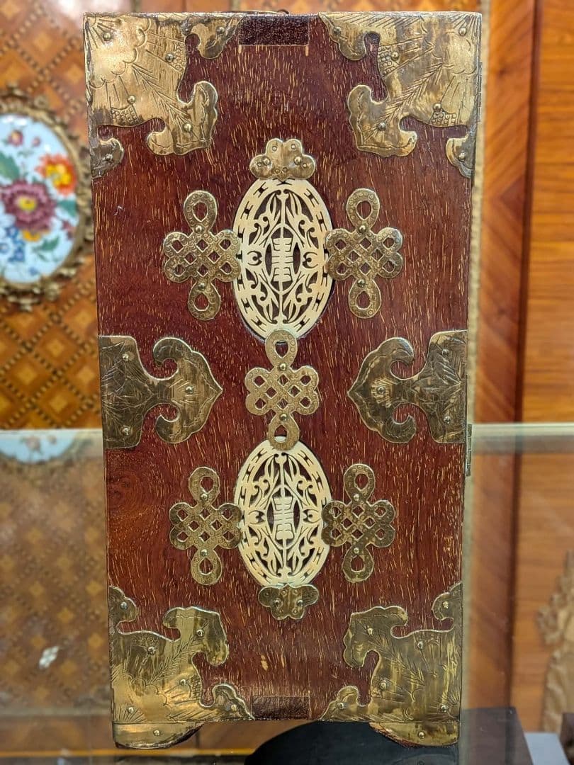 アンティーク 中国 宝石箱 キャビネット 高さ25㎝×横17.5㎝×奥行12㎝