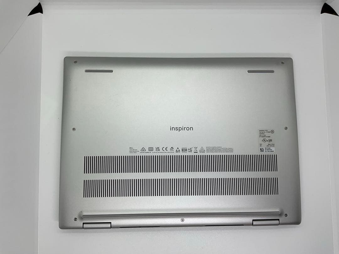Dell Inspiron 14 7430 2-in-1 13世代i5