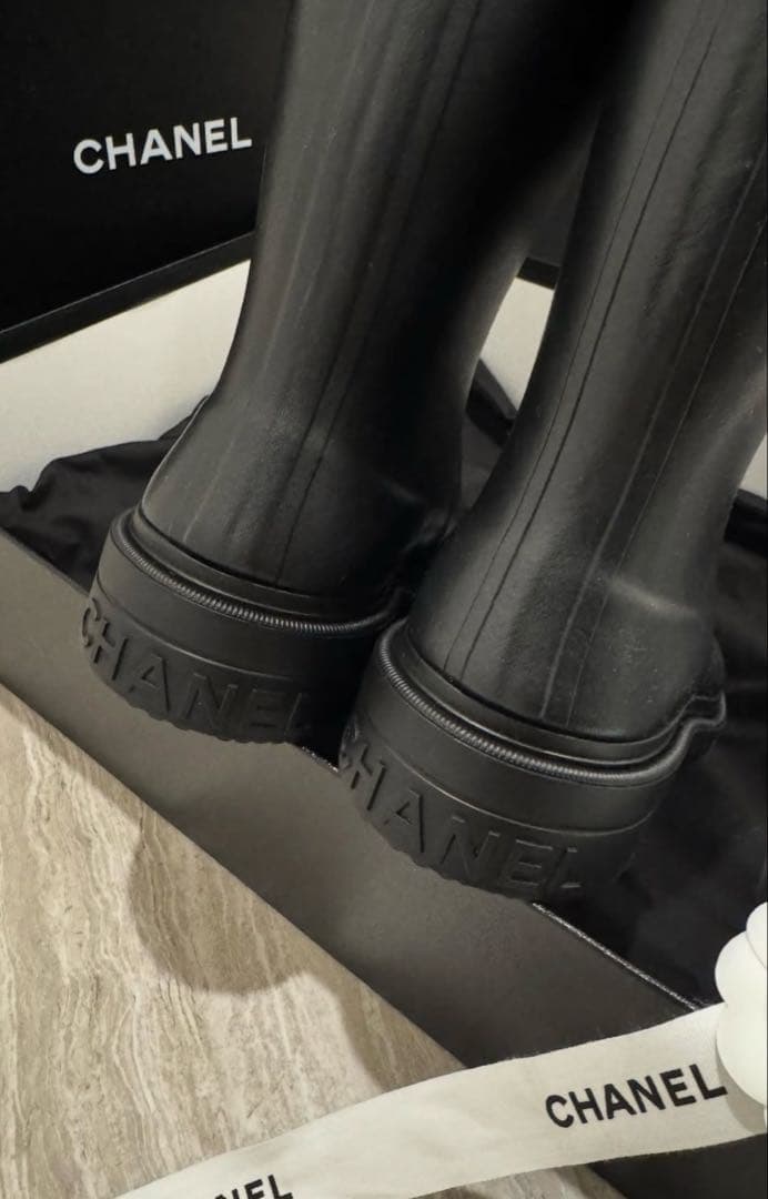 シャネル CHANEL レインブーツ 長靴 入手困難 37